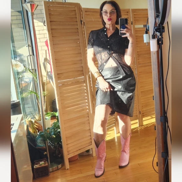 Vintage leather skirt size q4 back zip - Picture 3 of 4